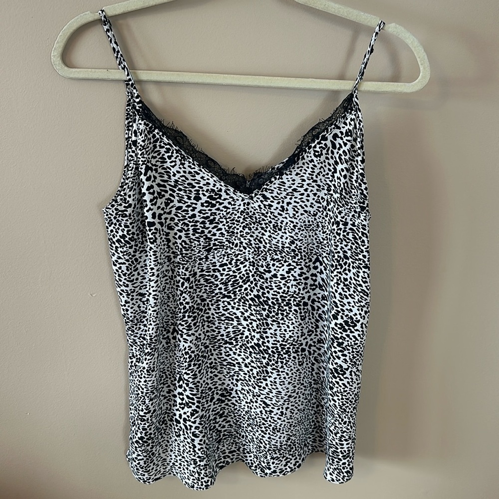 Leopard Tank